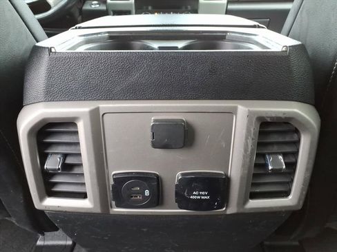 Certified 2021 Ford F250 Lariat w/ Tremor Off-Road Package image 28