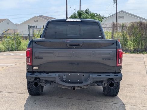 Used 2018 Ford F150 Raptor w/ Equipment Group 802A Luxury AWD/4WD image 6
