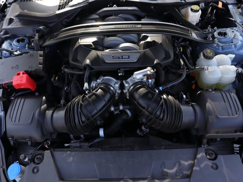 Used 2025 Ford Mustang Dark Horse RWD image 30