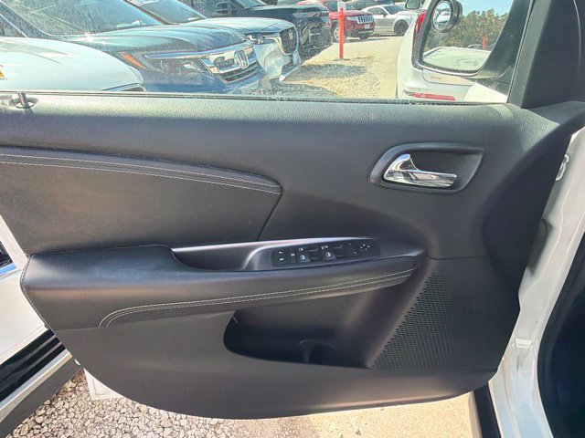 Used 2017 Dodge Journey Crossroad FWD image 20