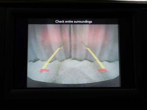 Used 2021 Chrysler Voyager LX image 25