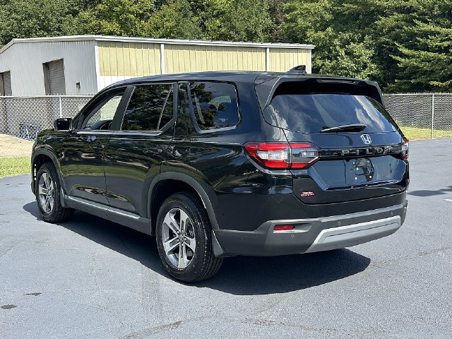 Used 2024 Honda Pilot EX-L image 5