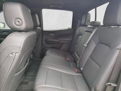 Used 2025 GMC Canyon Elevation w/ Convenience Package image 17