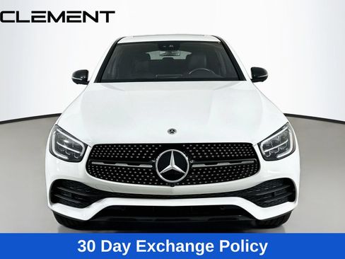 Used 2023 Mercedes-Benz GLC 300 4MATIC Coupe image 3