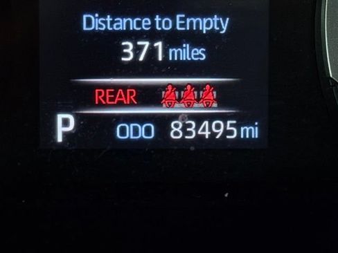 Used 2021 Toyota RAV4 LE AWD/4WD image 30