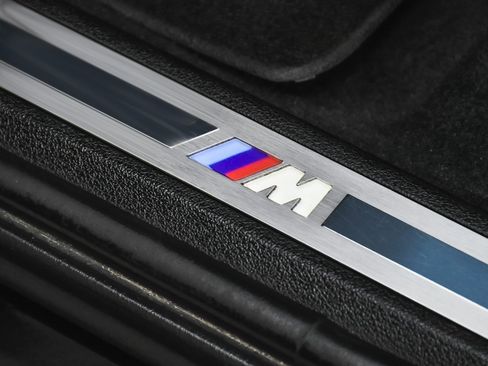 Used 2023 BMW X7 xDrive40i w/ Executive Package image 11