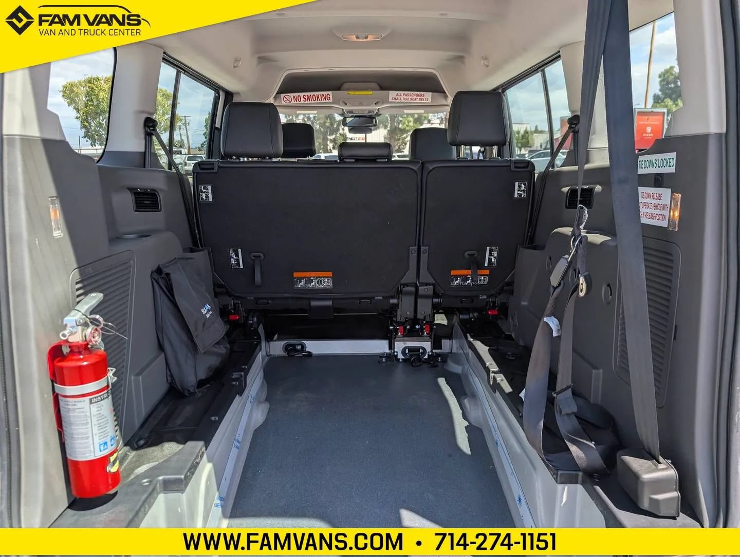 Used 2023 Ford Transit Connect XL FWD image 11