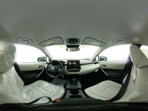 New 2026 Toyota Corolla Cross L FWD image 33