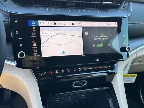 New 2026 Jeep Grand Cherokee Limited image 13