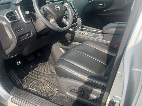 Used 2023 Nissan Murano SV AWD/4WD image 9