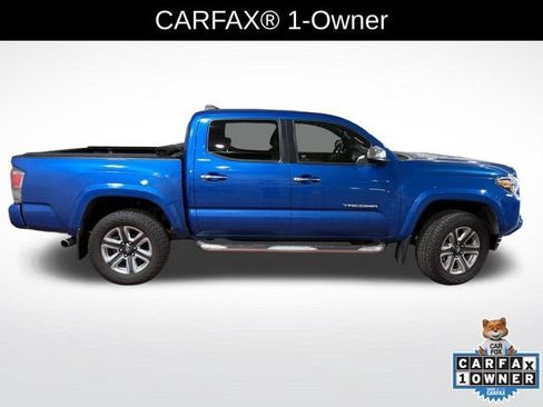 Used 2017 Toyota Tacoma Limited w/ Tow Package AWD/4WD image 3