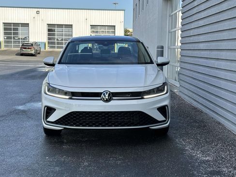 New 2026 Volkswagen Jetta SEL image 9