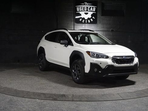 Used 2022 Subaru Crosstrek 2.5i Sport w/ Moonroof Package AWD/4WD image 9
