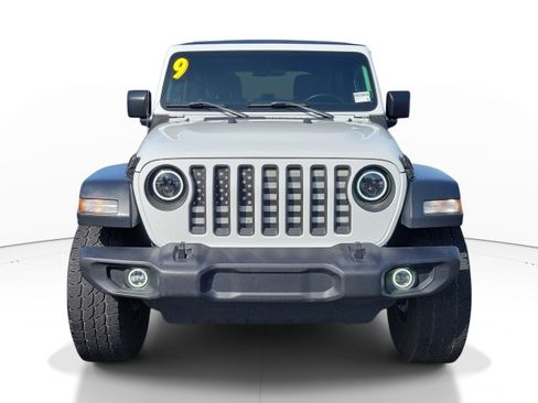 Used 2019 Jeep Wrangler Unlimited Sport S AWD/4WD image 2