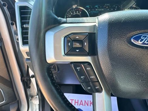 Used 2020 Ford F150 Lariat w/ Equipment Group 502A Luxury AWD/4WD image 17