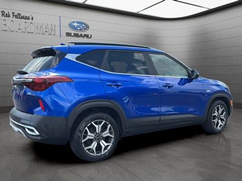 Used 2021 Kia Seltos EX AWD/4WD image 4