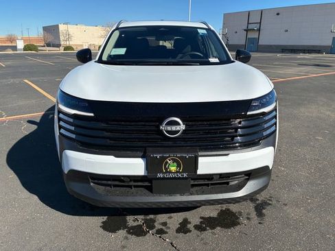 New 2026 Nissan Kicks SV w/ SV Premium Package image 9