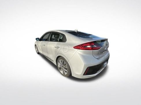 Used 2017 Hyundai Ioniq Limited FWD image 5