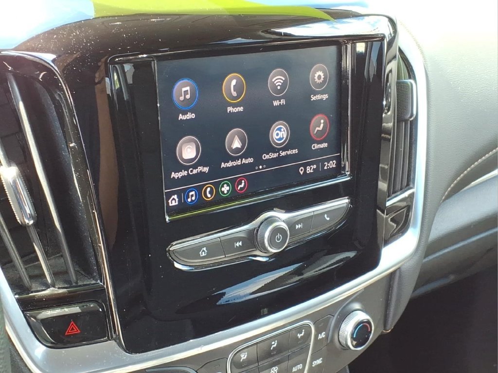 Used 2020 Chevrolet Traverse LS w/ LPO, Floor Liner Package FWD image 24