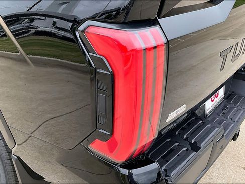 New 2026 Toyota Tundra Limited AWD/4WD image 14