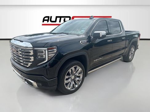 Used 2024 GMC Sierra 1500 Denali w/ Denali Reserve Package AWD/4WD image 3