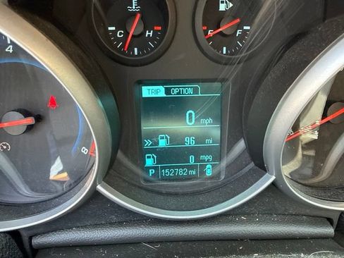Used 2014 Chevrolet Cruze LT FWD image 16