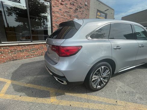 Used 2019 Acura MDX SH-AWD w/ Technology Package image 4