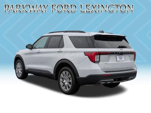 New 2026 Ford Explorer Active w/ Active Comfort Package image 7