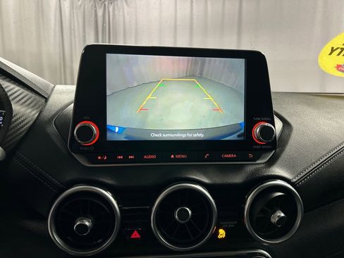 Used 2025 Nissan Sentra SV image 16