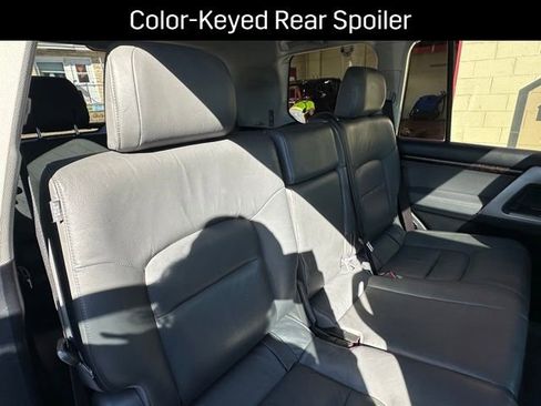 Used 2011 Toyota Land Cruiser image 25