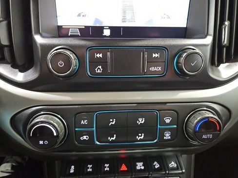 Certified 2021 Chevrolet Colorado ZR2 w/ Colorado ZR2 Bison Edition image 25