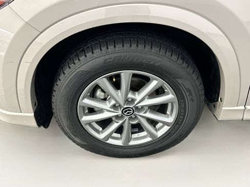 Used 2025 MAZDA CX-5 AWD 2.5 S w/ Preferred Package image 11