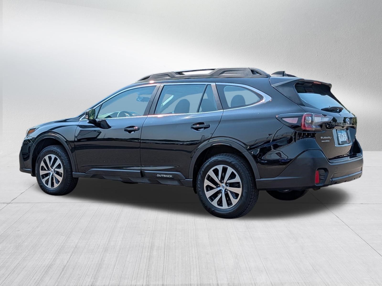 Used 2021 Subaru Outback AWD/4WD image 6