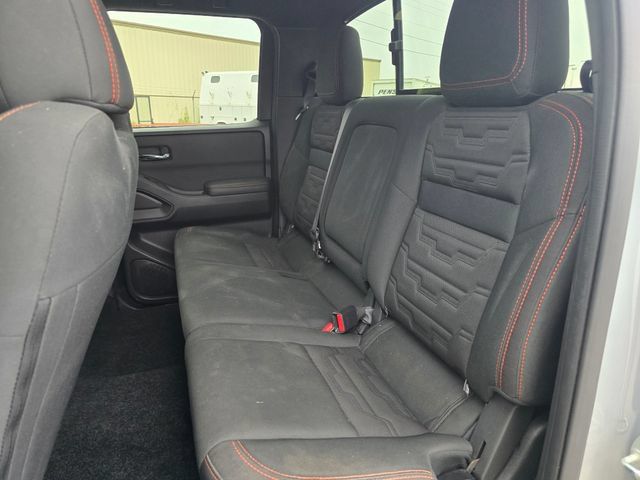 Used 2023 Nissan Frontier PRO-4X w/ Technology Package AWD/4WD image 14