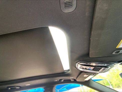 Used 2022 Jeep Grand Cherokee L Overland w/ Luxury Tech Group IV image 14