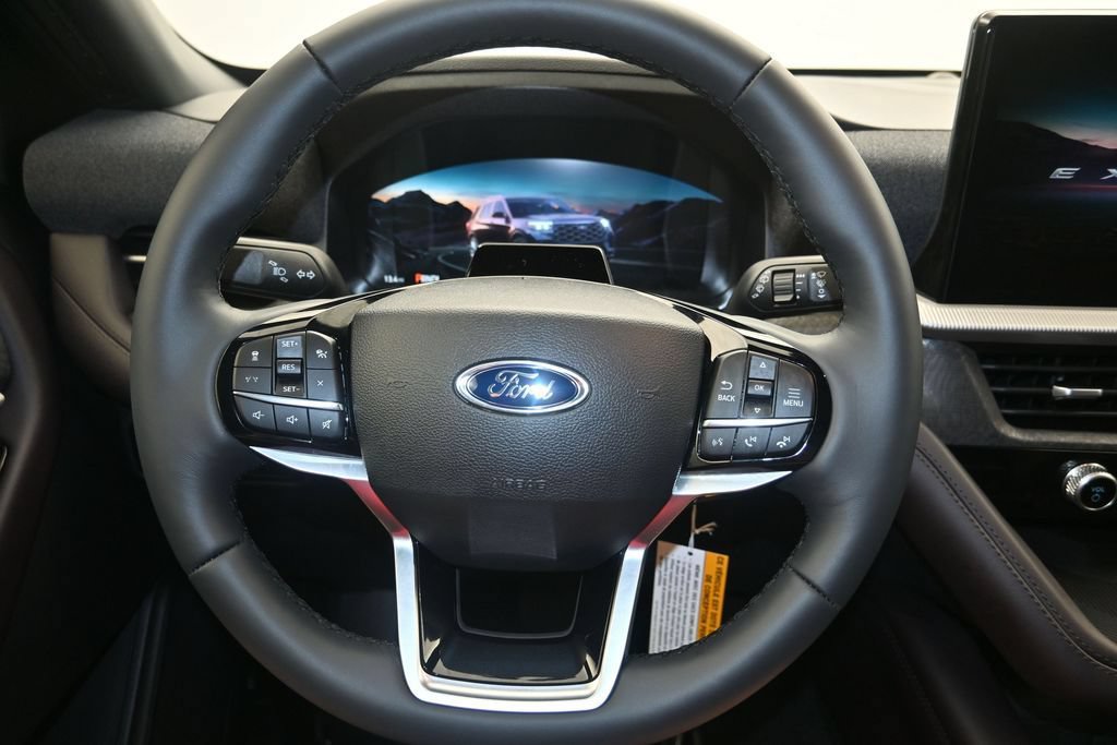 New 2026 Ford Explorer Platinum RWD image 13