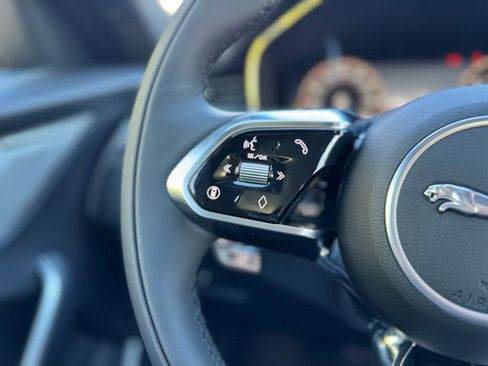 New 2026 Jaguar F-PACE R-Dynamic S image 27