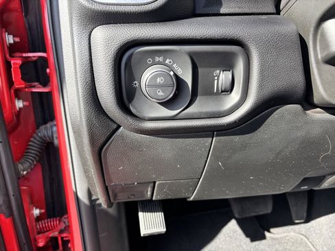 Used 2024 RAM 2500 Big Horn w/ Night Edition image 17