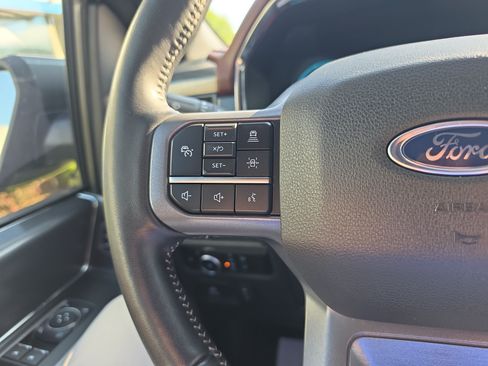 Used 2023 Ford F150 Lariat w/ Equipment Group 502A High AWD/4WD image 23