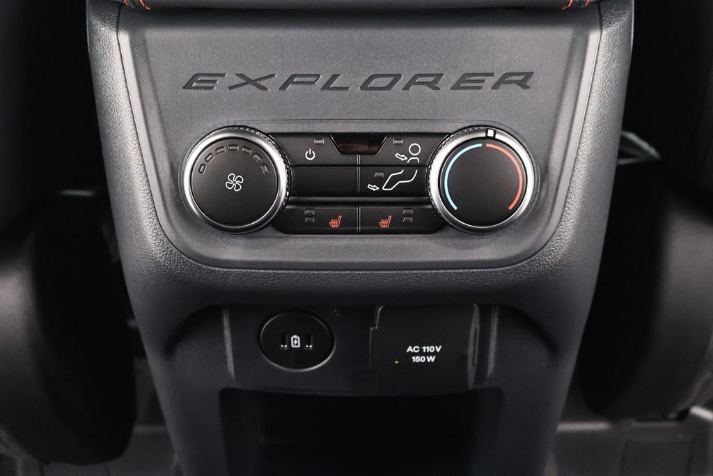 New 2026 Ford Explorer ST-Line w/ ST-Line Street Pack AWD/4WD image 15