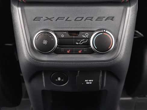 New 2026 Ford Explorer ST-Line w/ ST-Line Street Pack AWD/4WD image 15