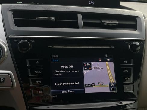 Used 2016 Toyota Prius V Five FWD image 25