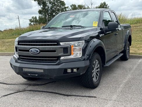 Used 2018 Ford F150 XLT w/ Equipment Group 302A Luxury AWD/4WD image 2