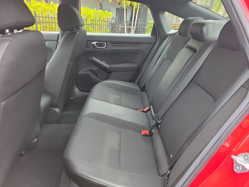Used 2025 Honda Civic Sport image 15