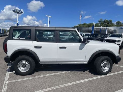New 2025 Ford Bronco 4-Door AWD/4WD image 2