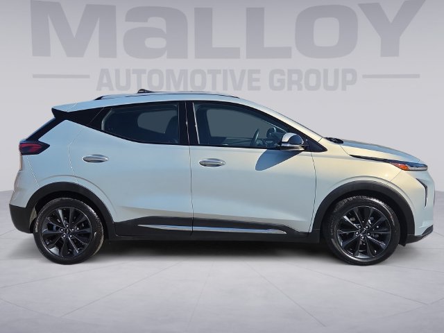Certified 2022 Chevrolet Bolt EUV Premier w/ Launch Edition FWD image 6