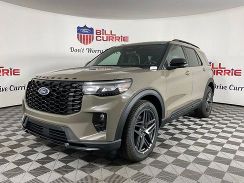 New 2026 Ford Explorer ST-Line w/ ST-Line Street Pack RWD image 7