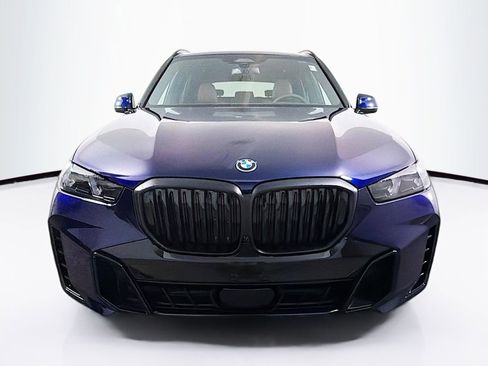 Used 2026 BMW X5 xDrive50e w/ M Sport Package AWD/4WD image 2