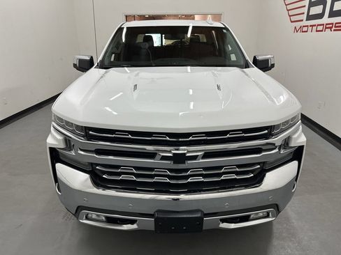 Used 2021 Chevrolet Silverado 1500 LTZ AWD/4WD image 3