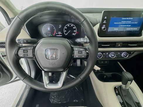 New 2026 Honda HR-V EX-L image 17